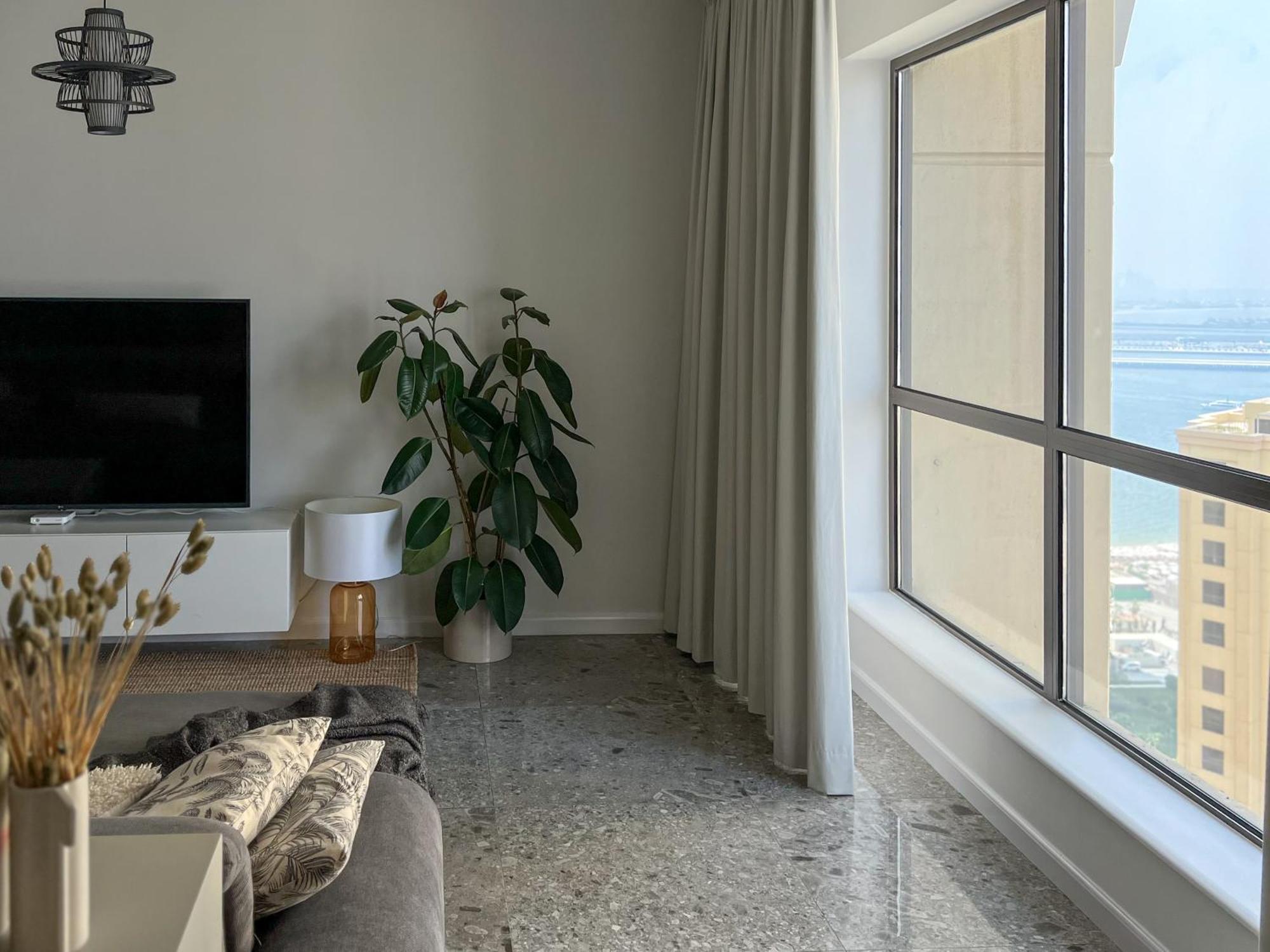 Fav 2-bedroom By The In Jbr Bahar With Stunning Marina View * Dubai