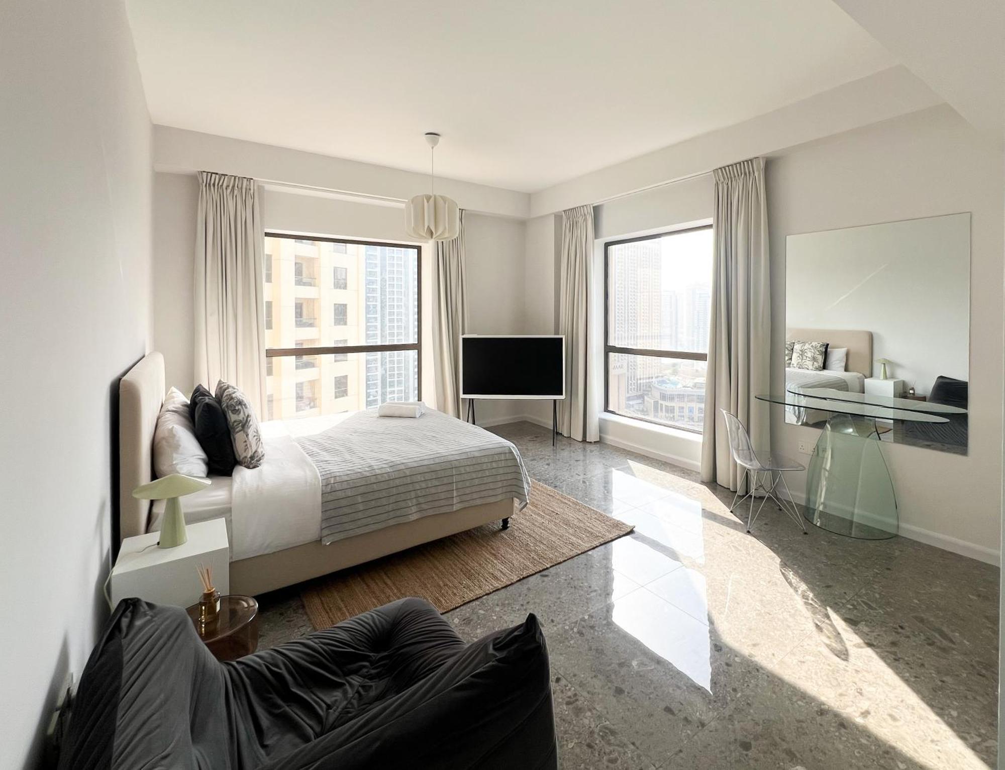 Fav 2-bedroom By The In Jbr Bahar With Stunning Marina View Apartment